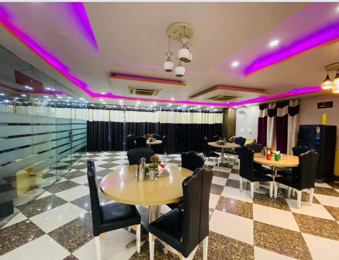 Basant Vihar International Hotel Gaya Exterior foto